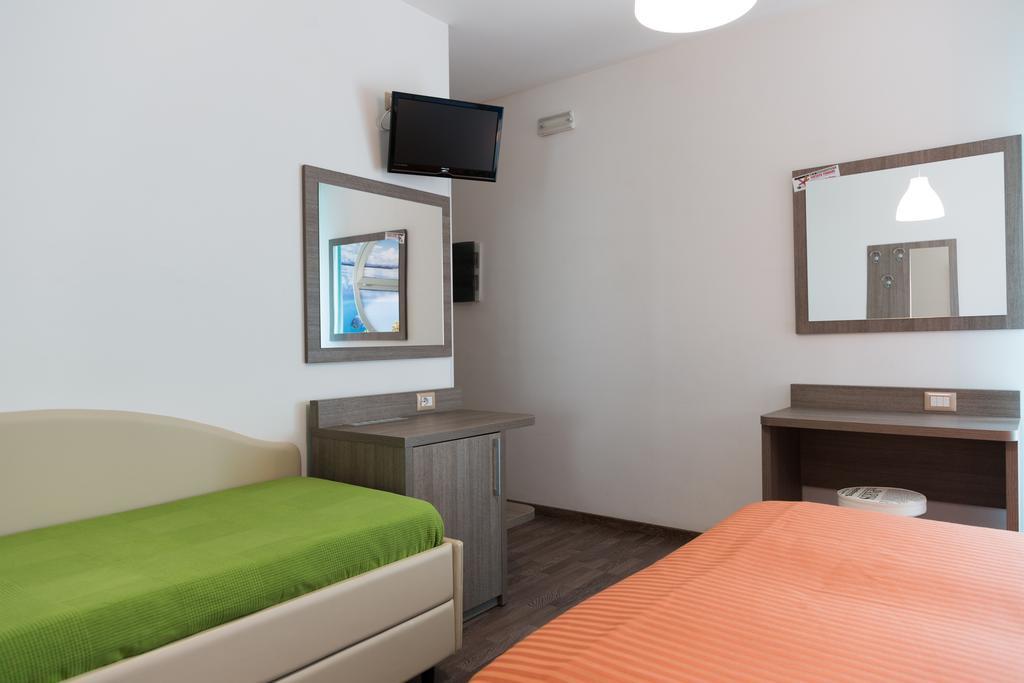 Hotel Miramare 3* Pineto